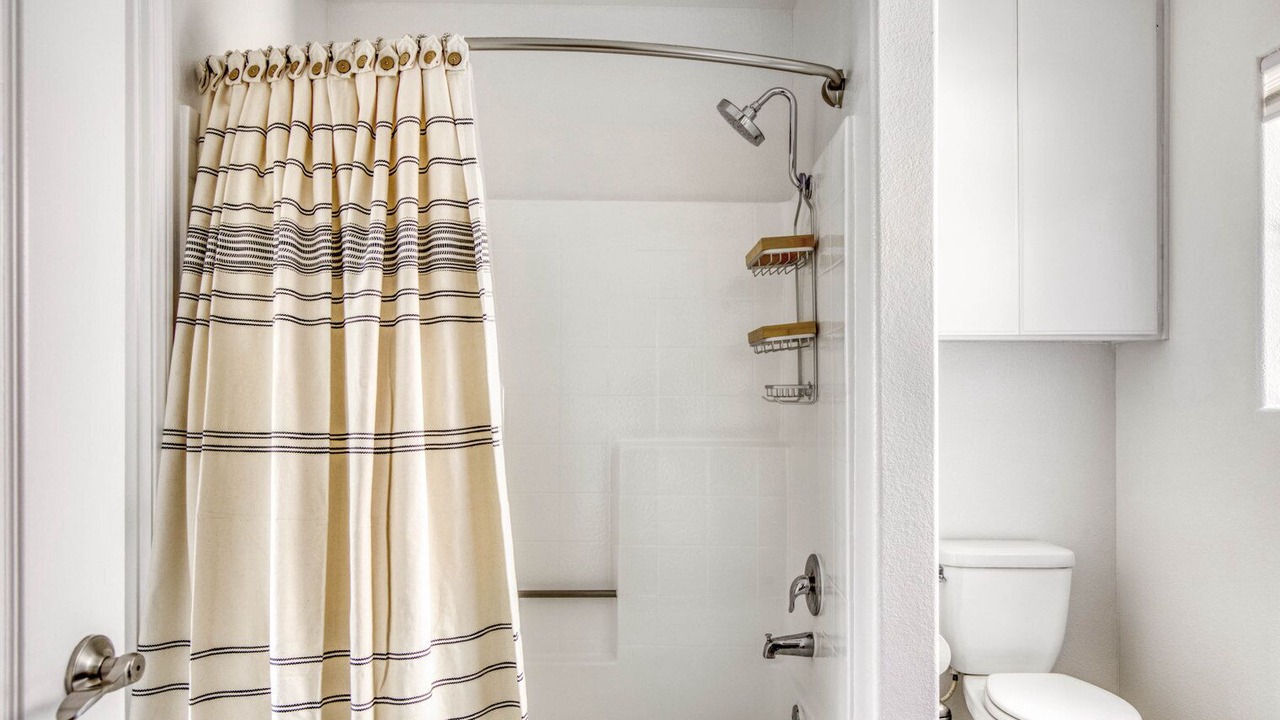 Photo of Bathroom in Beverly Grove