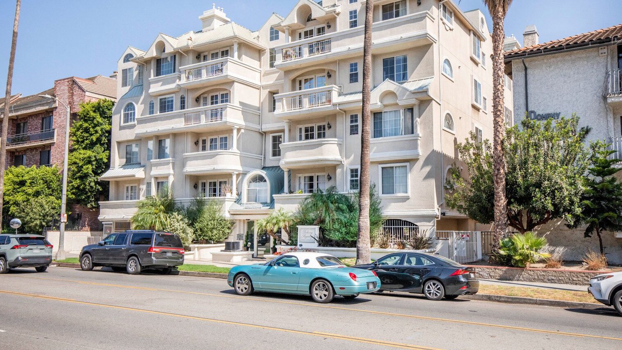 Photo of Outdoor in Beverly Grove