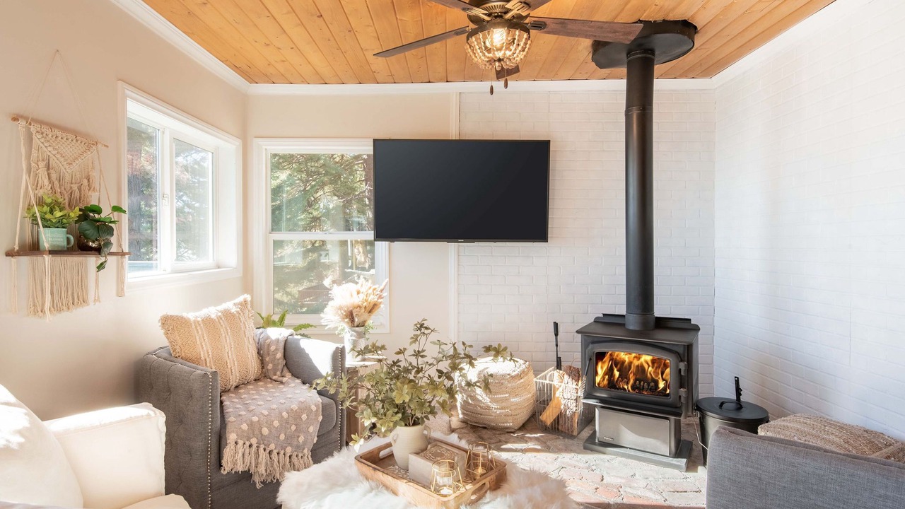 Photo of Livingroom in Running Springs