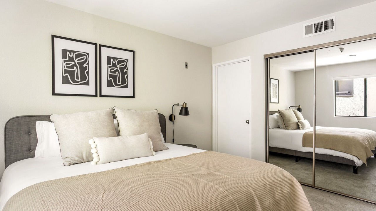 Photo of Bedroom in Sherman Oaks