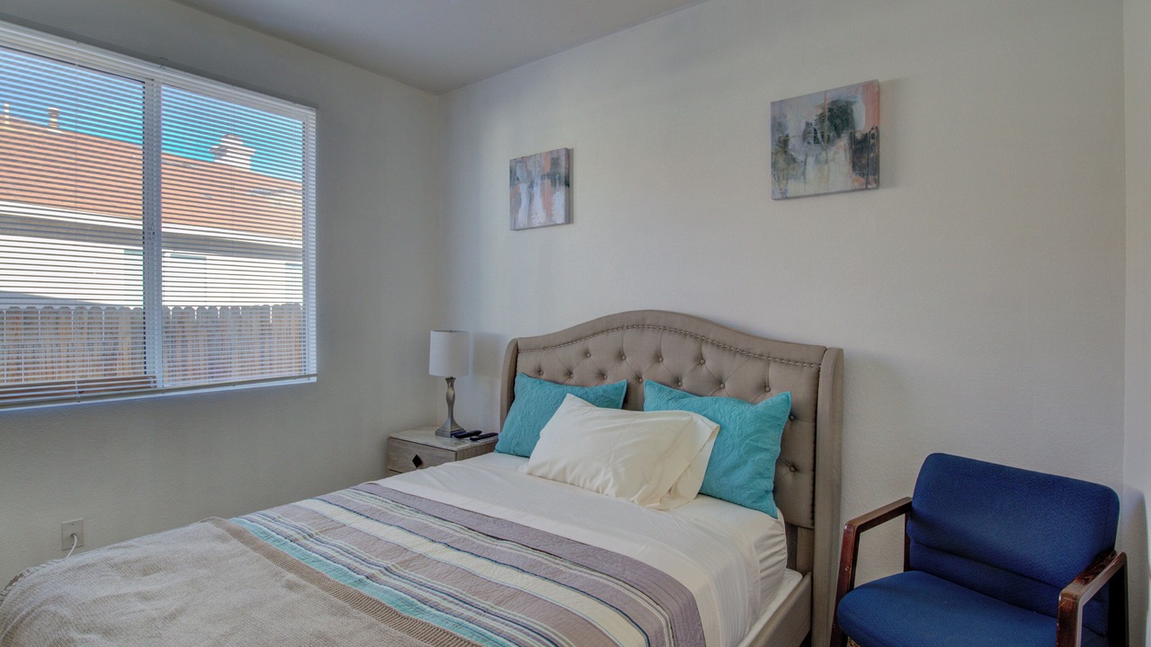 Photo of Bedroom in Victorville