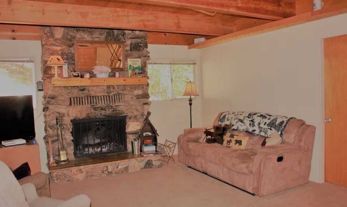Photo of Livingroom in Alta Sierra