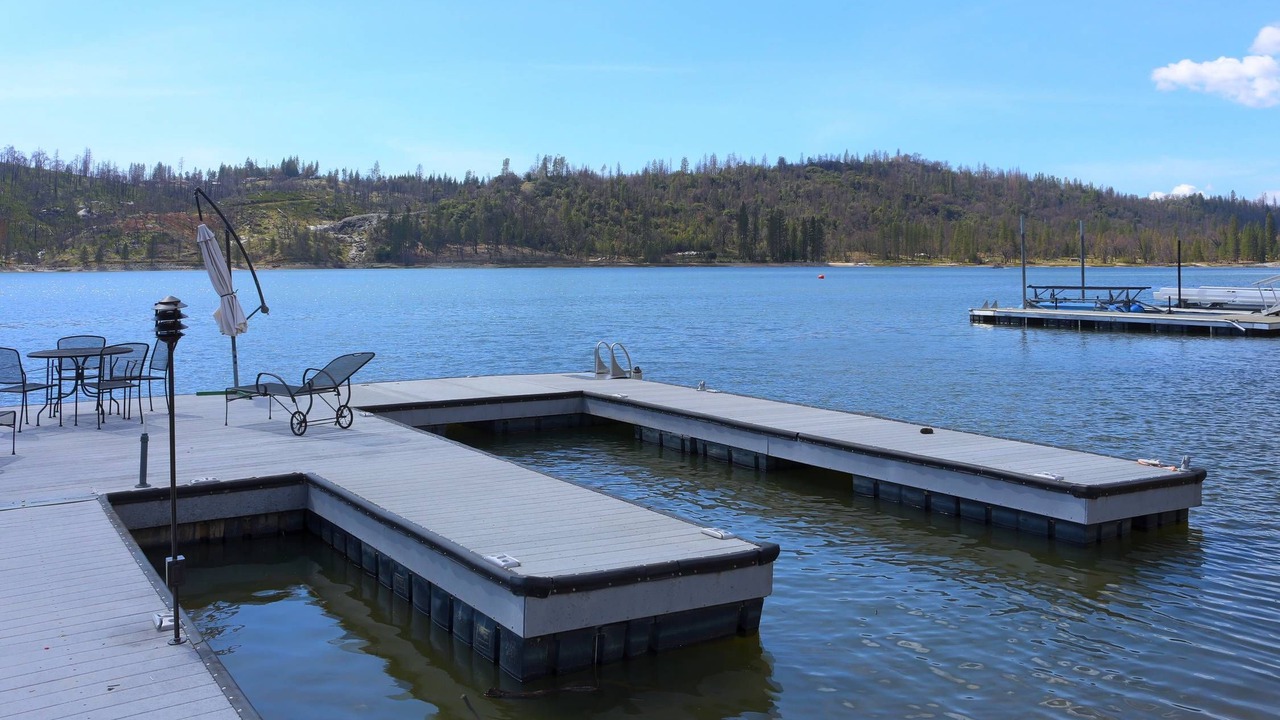 Photo of Others in Bass Lake