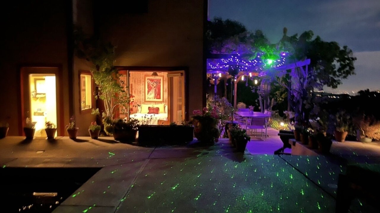 Photo of Patio Balcony in Hollywood Hills West