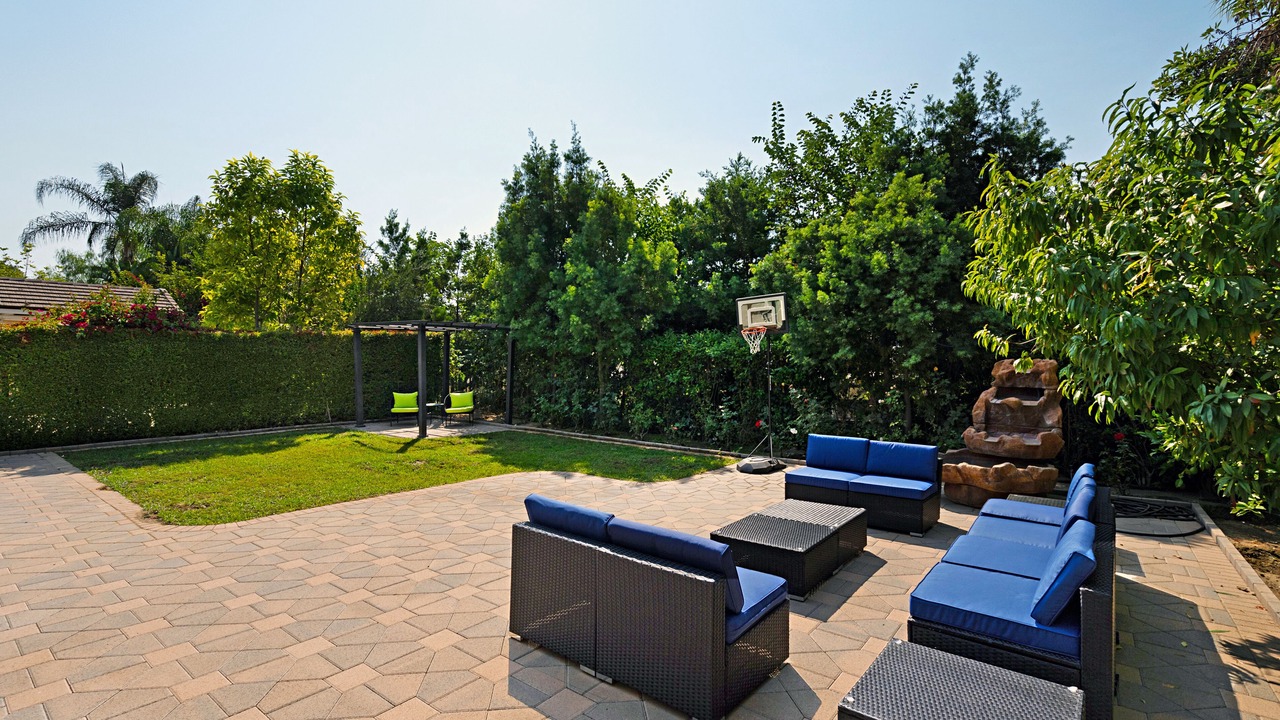 Photo of Patio Balcony in Pasadena