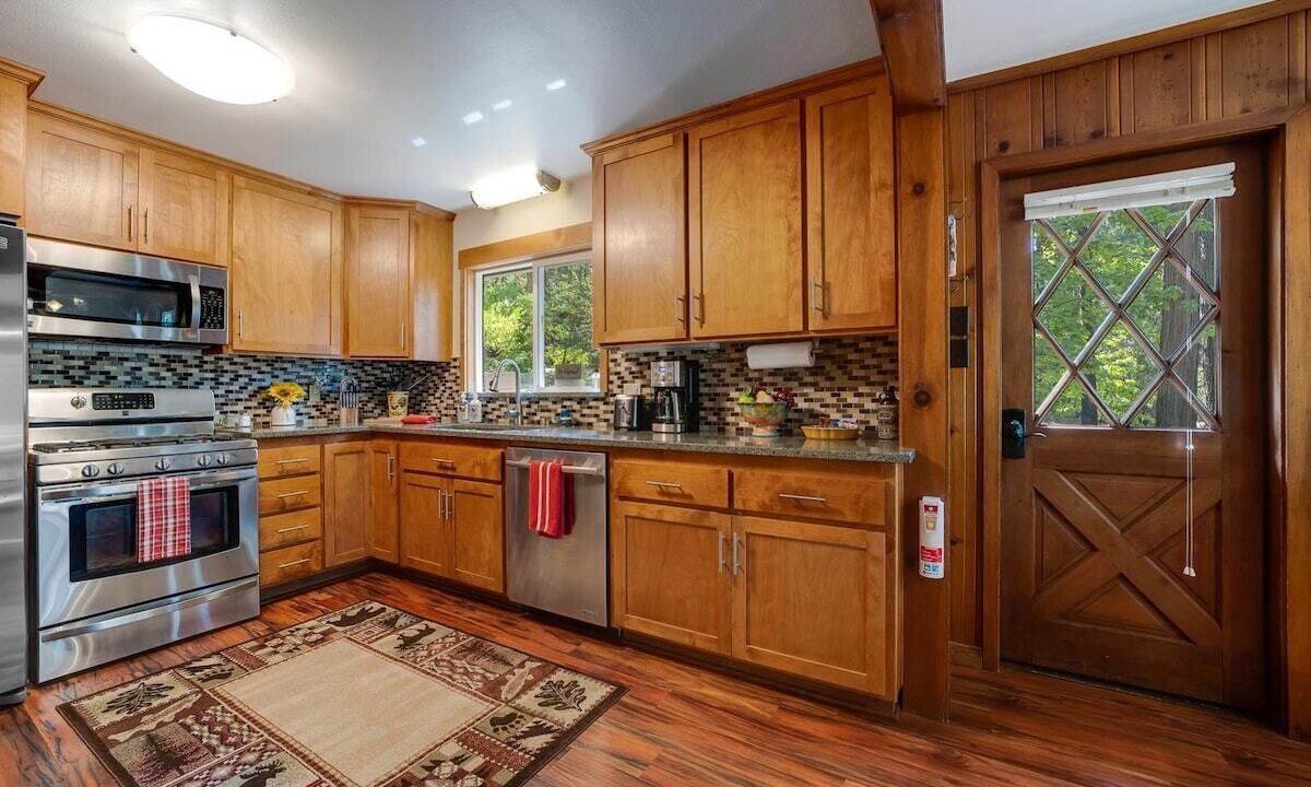 Photo of Kitchen in Twain Harte