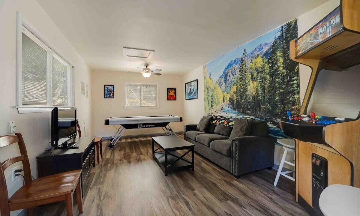 Photo of Bedroom in Twain Harte