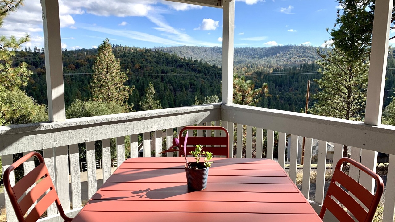 Photo of Outdoor in Groveland