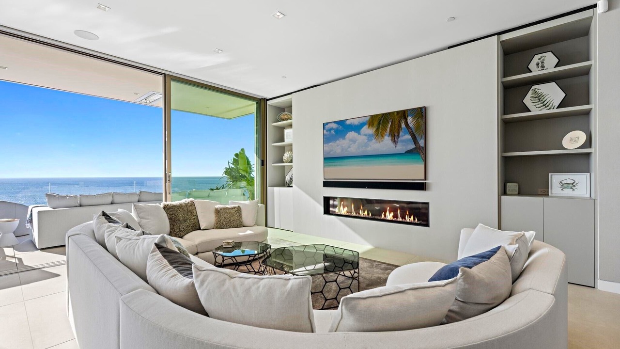 Photo of Livingroom in Beach Barber Tract