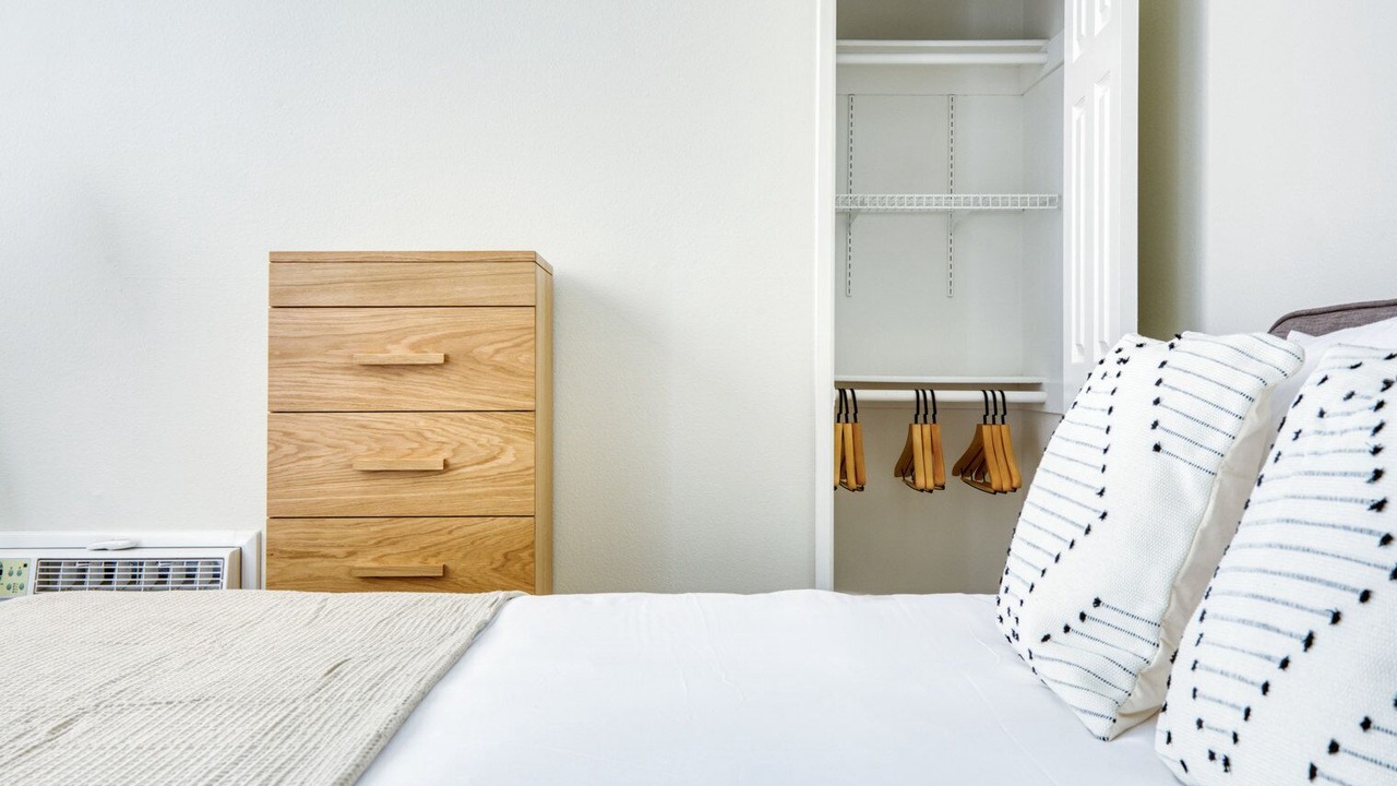 Photo of Bedroom in NoHo Arts District