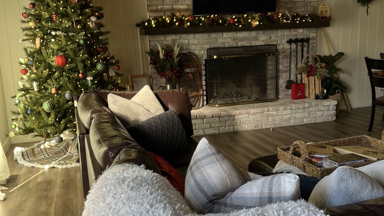Photo of Livingroom in Blue Jay