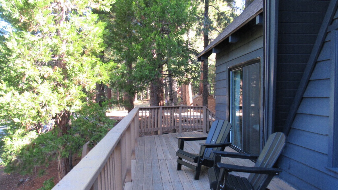 Photo of Patio Balcony in Blue Jay