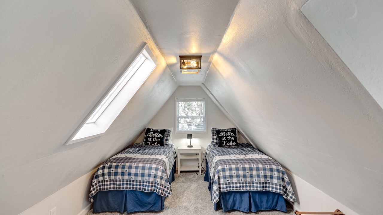 Photo of Bedroom in Cedar Glen