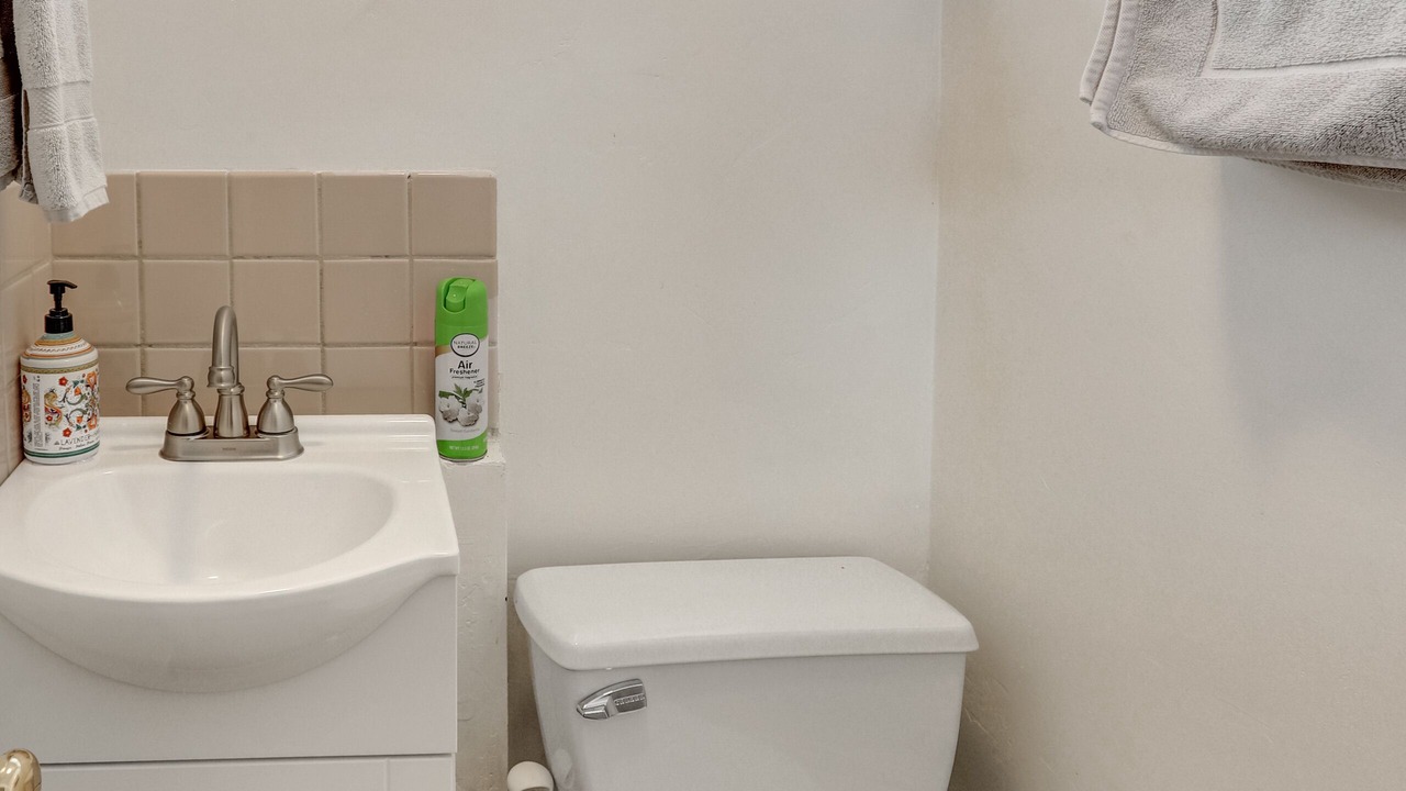 Photo of Bathroom in Cedar Glen