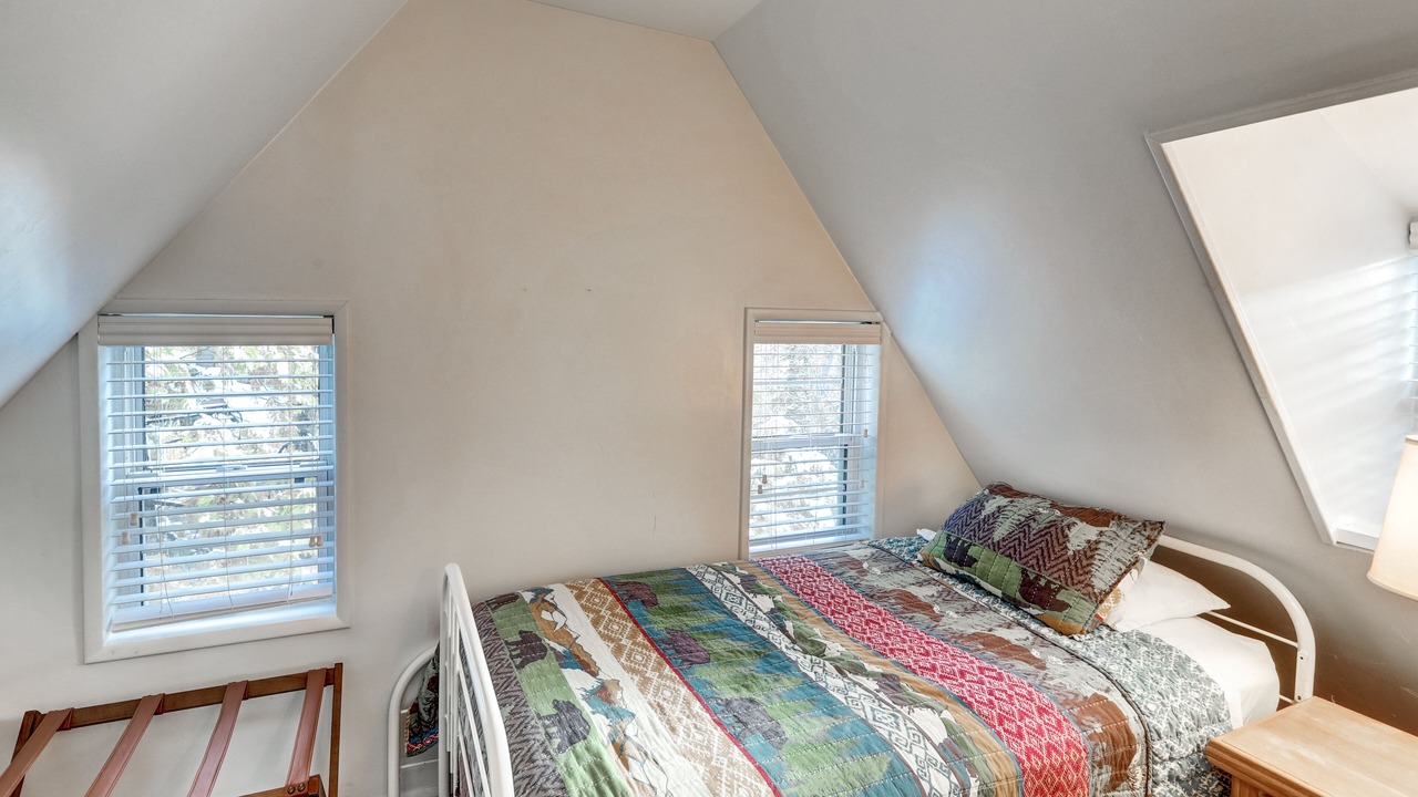 Photo of Bedroom in Cedar Glen