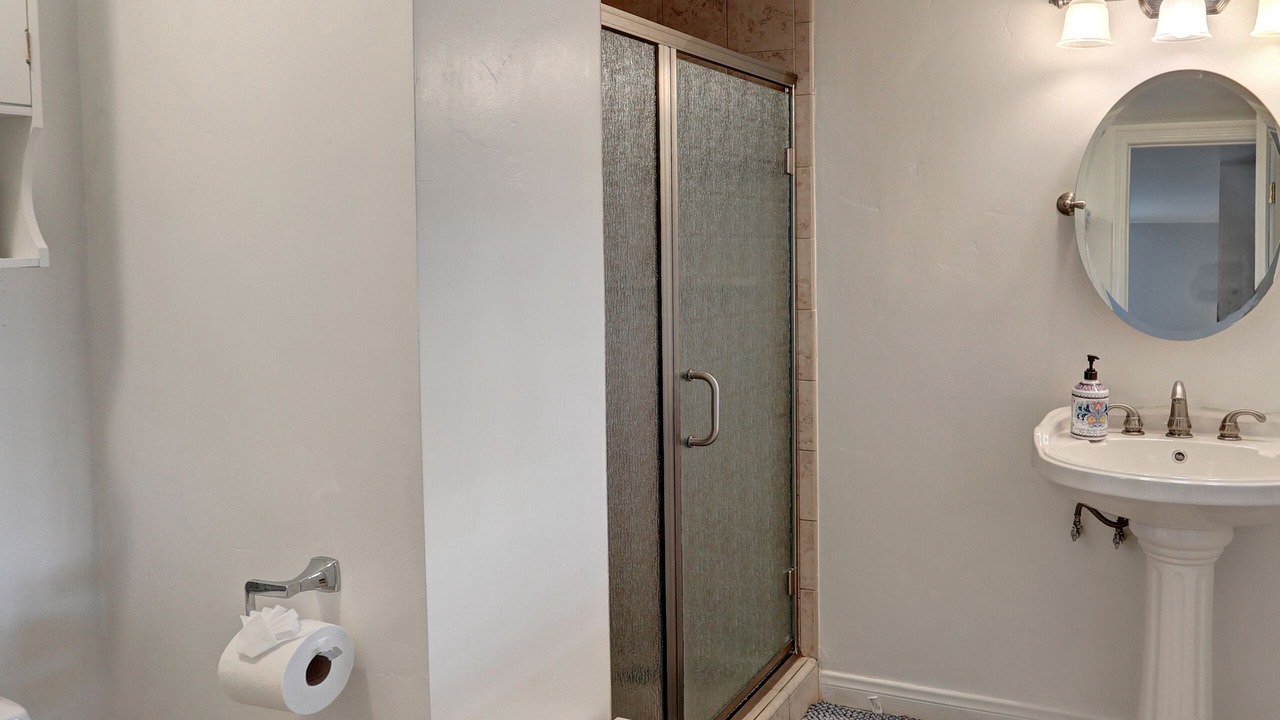 Photo of Bathroom in Cedar Glen