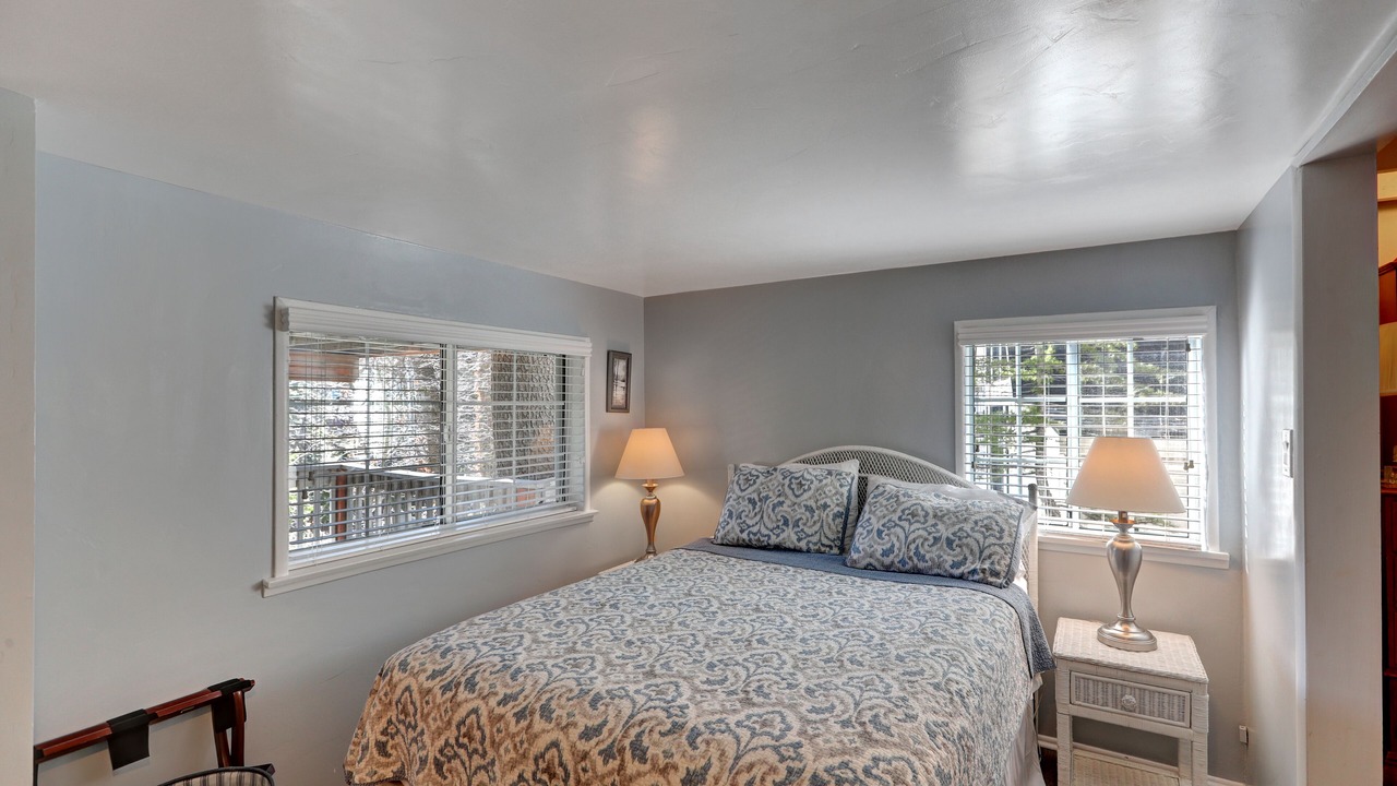 Photo of Bedroom in Cedar Glen