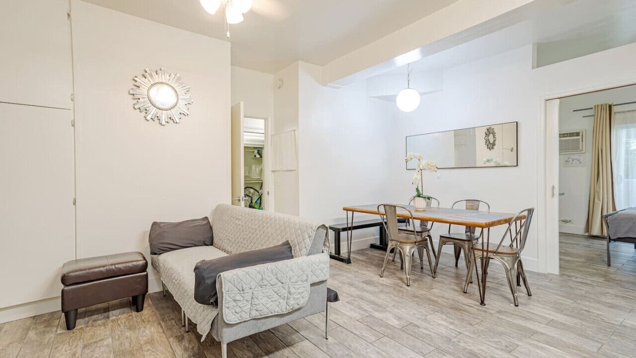 Photo of Livingroom in Westwood
