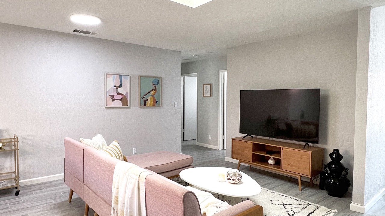 Photo of Livingroom in Cathedral City
