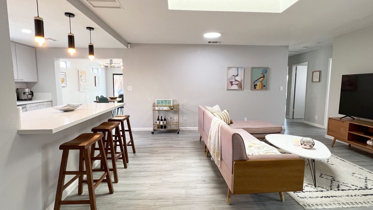 Photo of Livingroom in Cathedral City
