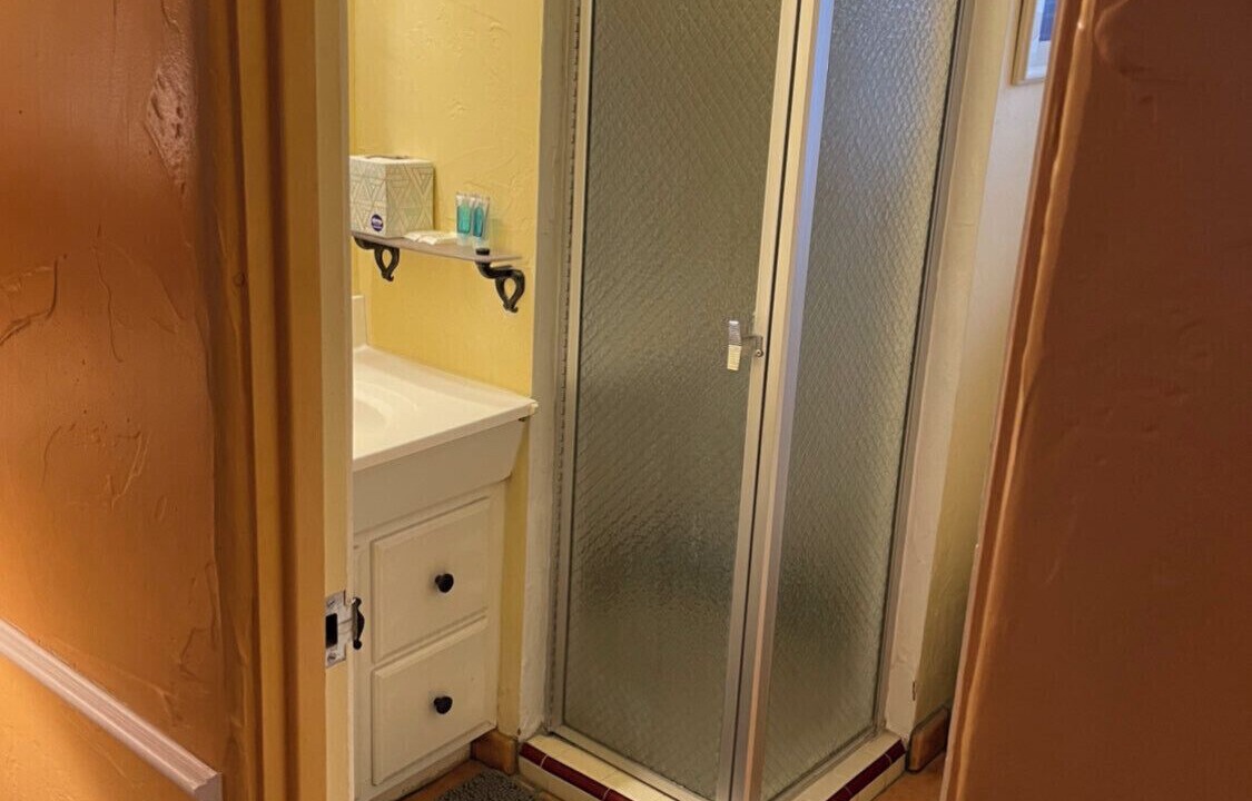 Photo of Bathroom in Historic Tennis Club
