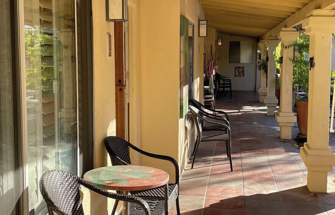 Photo of Patio Balcony in Historic Tennis Club