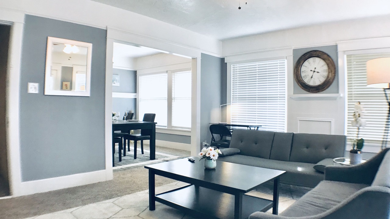 Photo of Livingroom in Oleander - Sunset