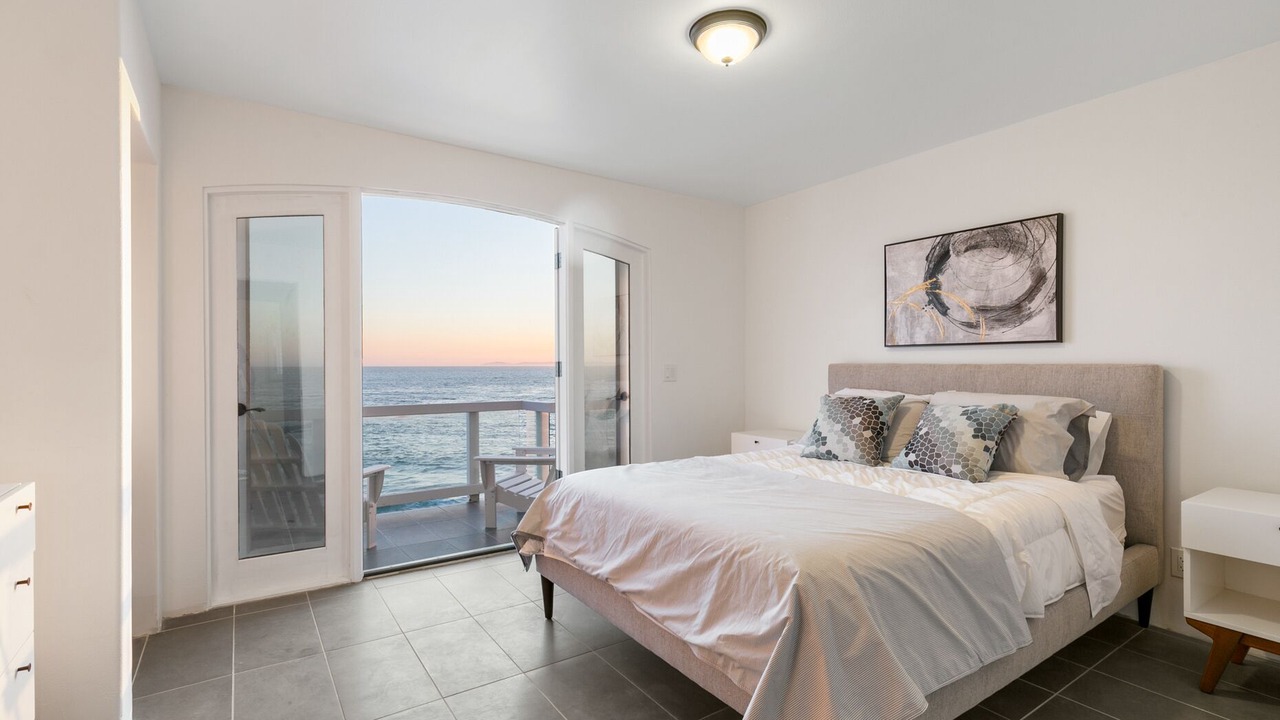 Photo of Bedroom in Laguna Beach