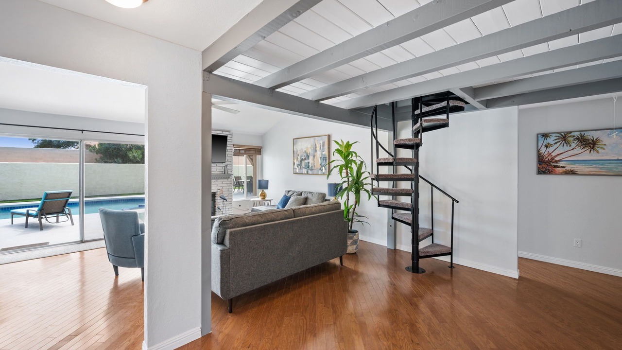Photo of Livingroom in Bermuda Dunes