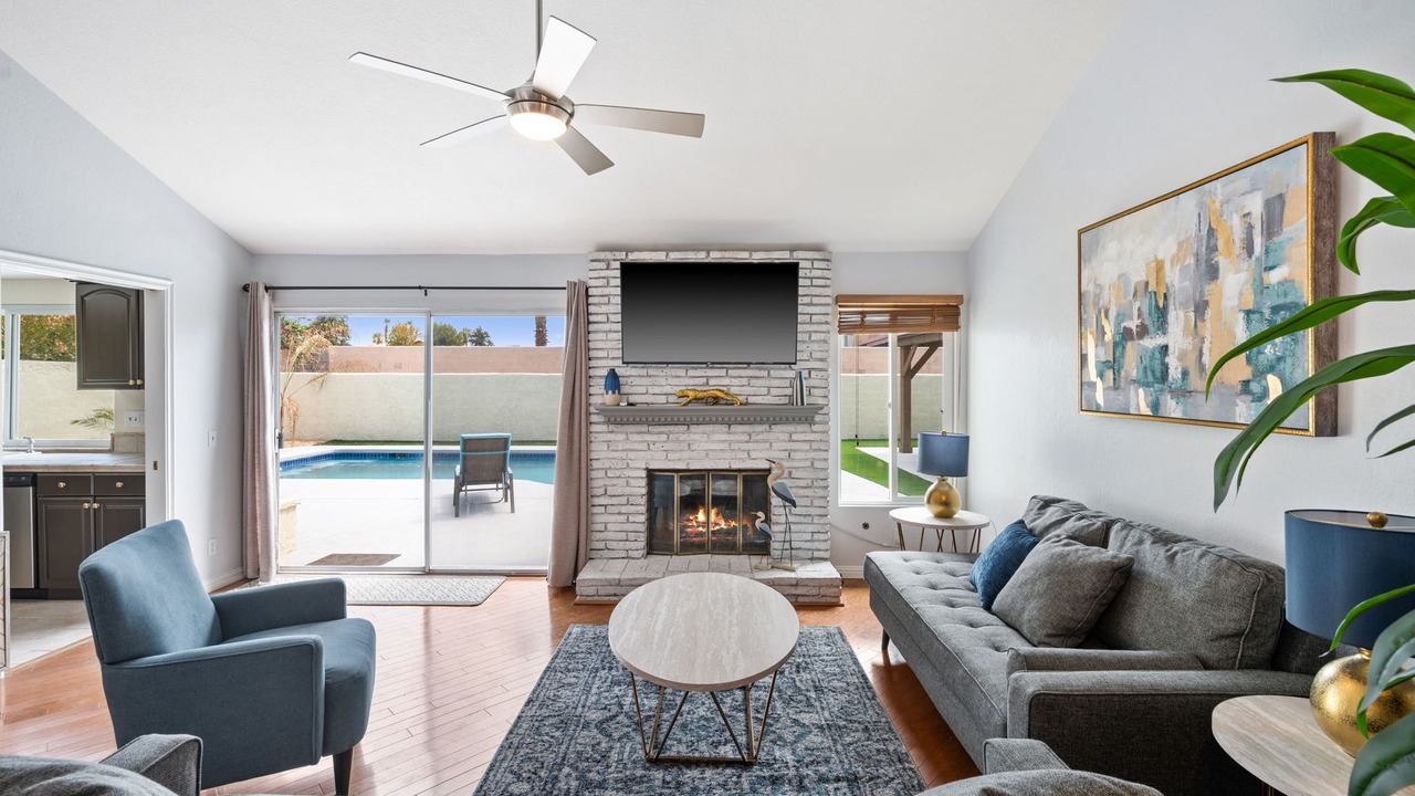 Photo of Livingroom in Bermuda Dunes
