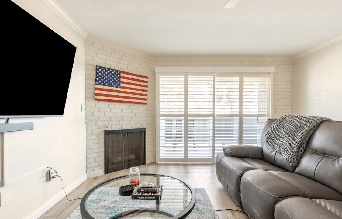 Photo of Livingroom in South Redondo