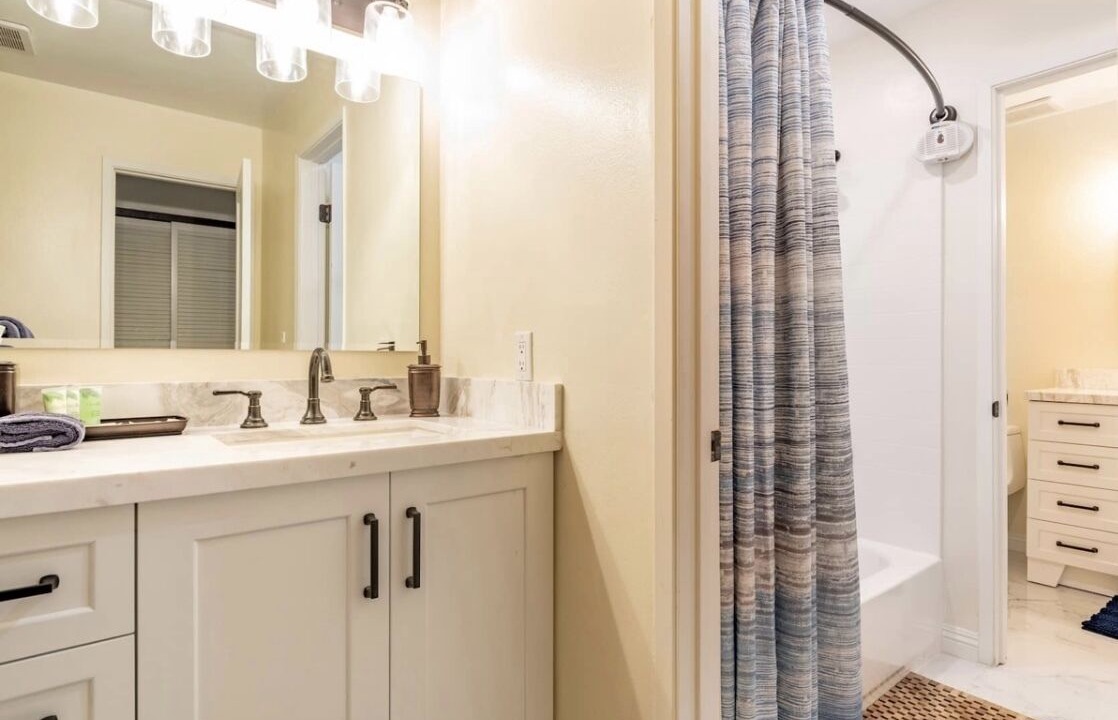 Photo of Bathroom in South Redondo