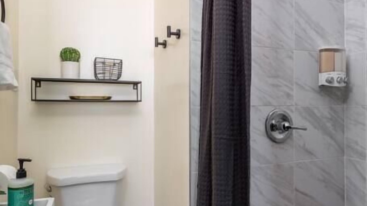 Photo of Bathroom in Hermosa Beach