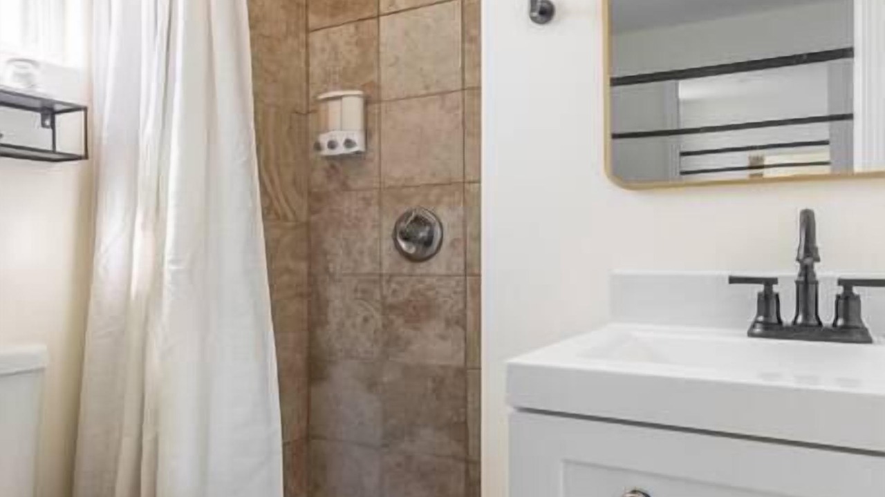 Photo of Bathroom in Hermosa Beach