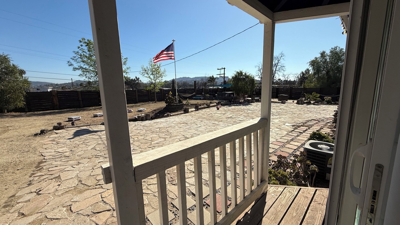 Photo of Outdoor in Lakeside