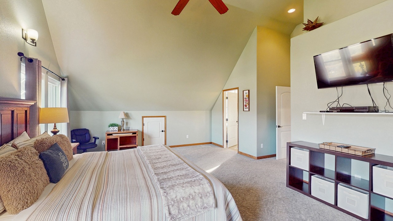 Photo of Bedroom in Orick