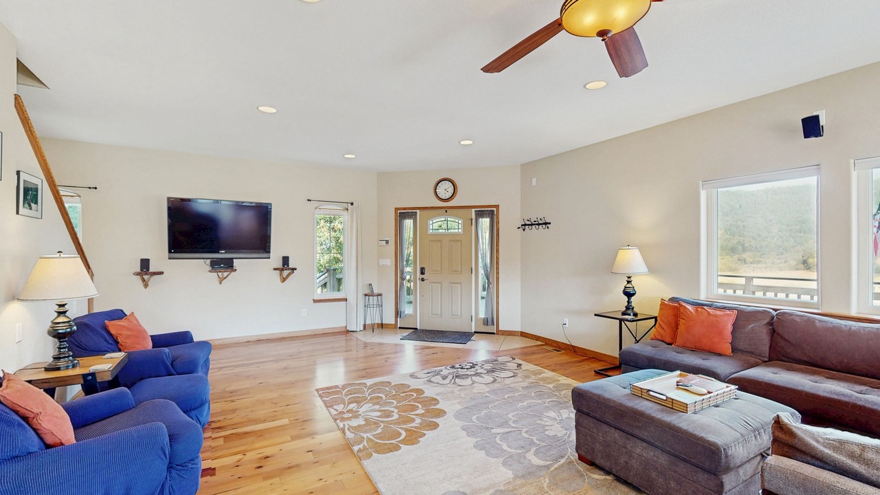 Photo of Livingroom in Orick