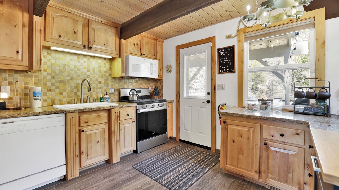 Photo of Kitchen in Moonridge