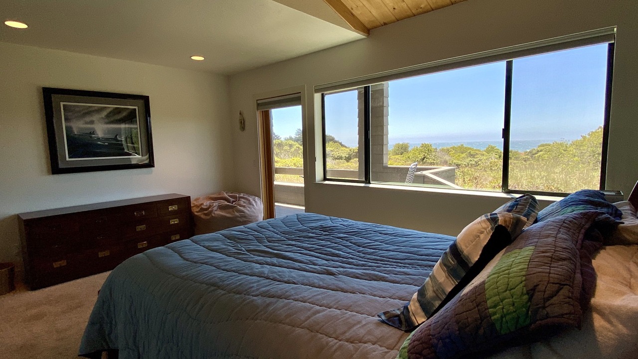 Photo of Bedroom in Sea Ranch