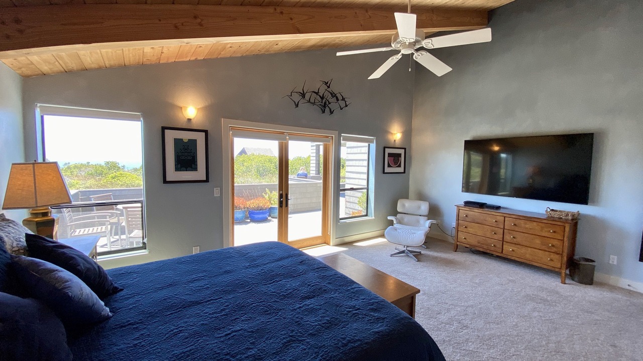 Photo of Bedroom in Sea Ranch