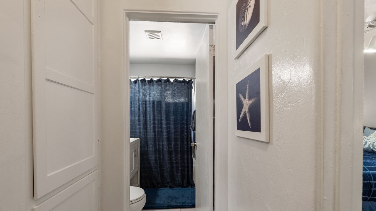 Photo of Bathroom in Bay Park