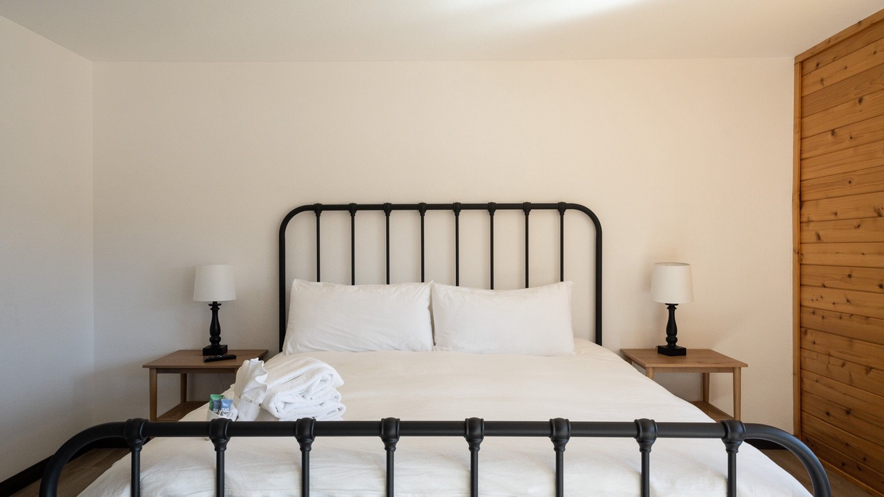 Photo of Bedroom in Castle Glen Estates