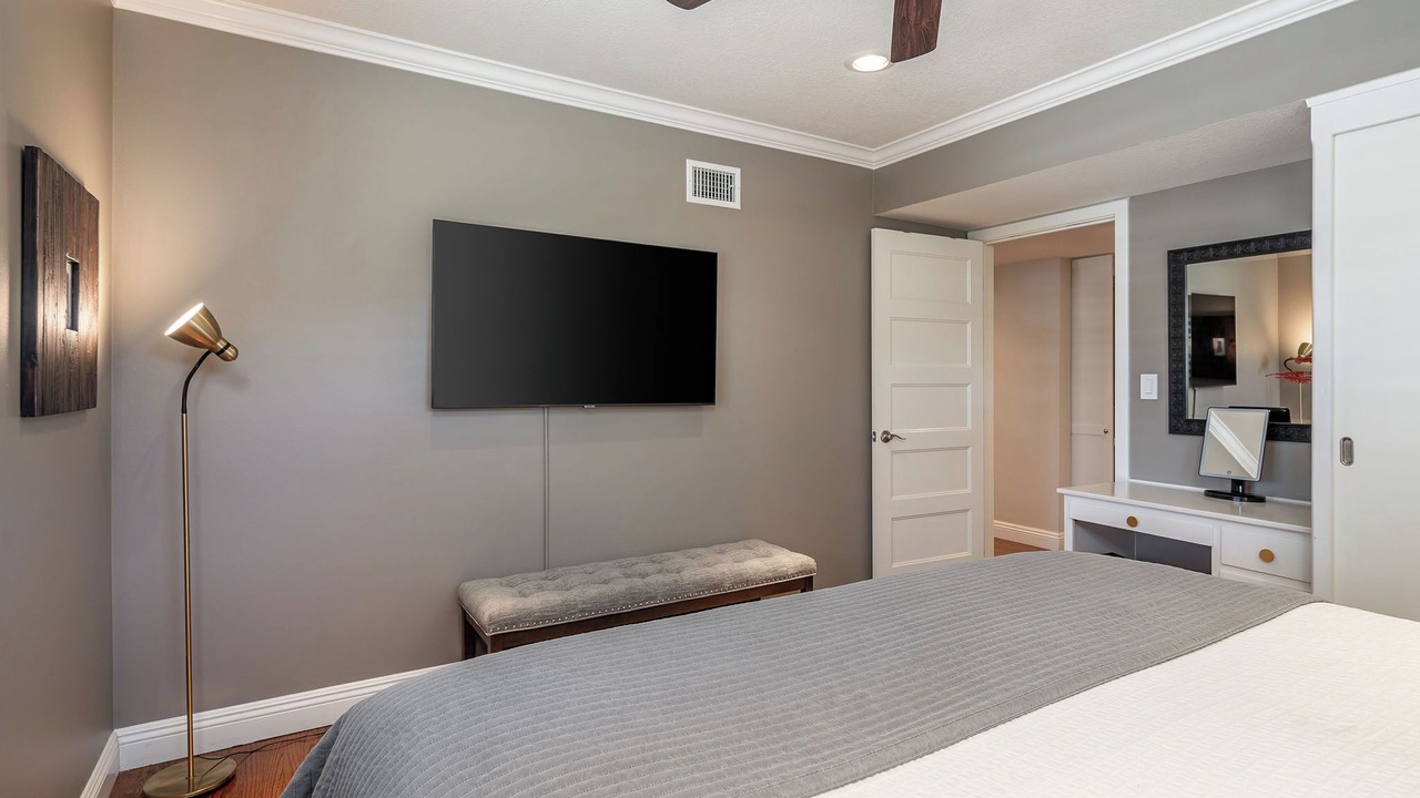 Photo of Bedroom in Santa Ana