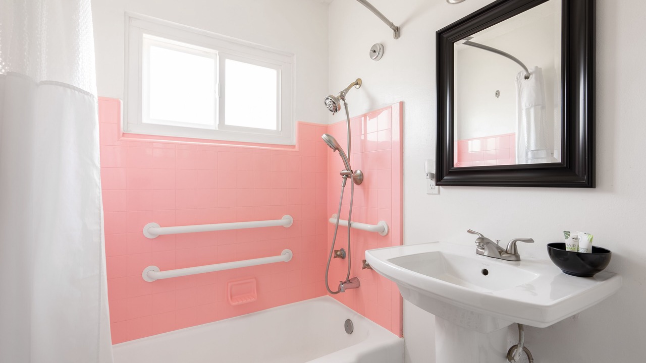 Photo of Bathroom in Desert Park Estates