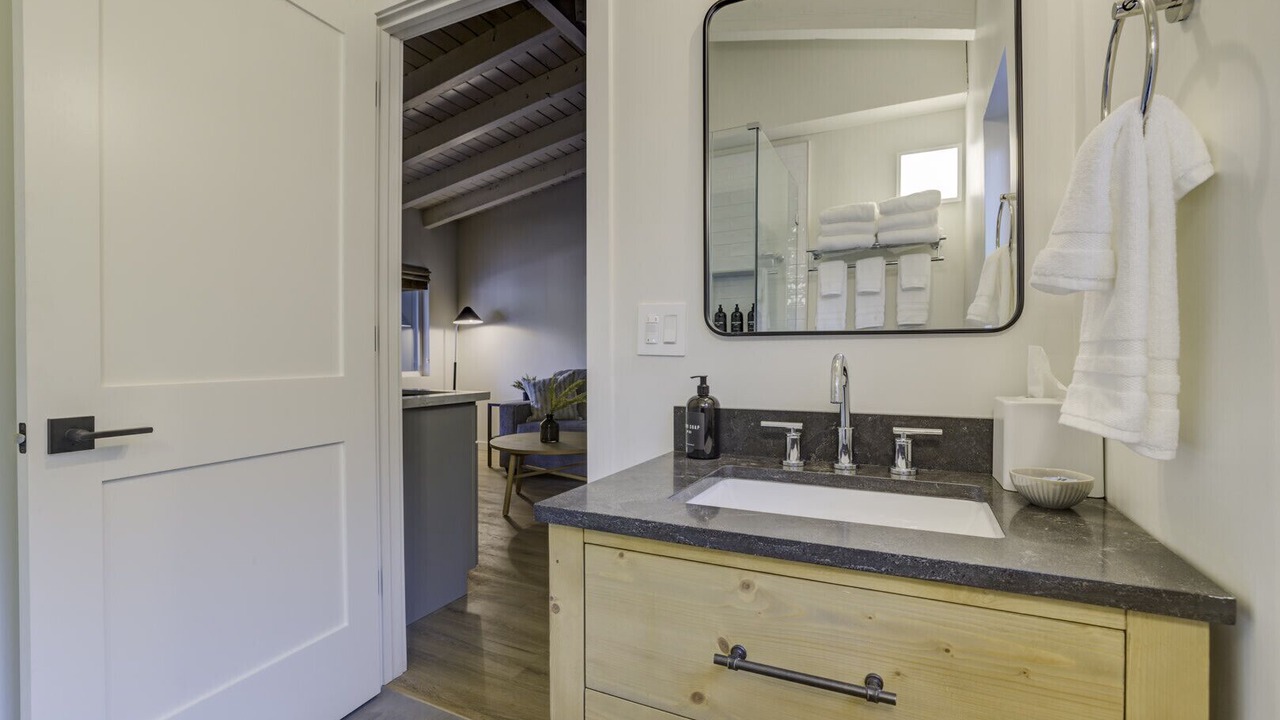 Photo of Bathroom in Lakeside Park