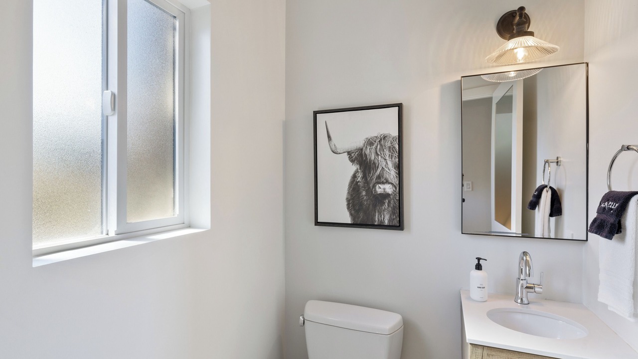 Photo of Bathroom in Lakeside Park