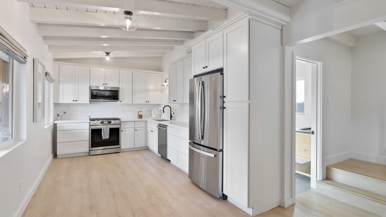 Photo of Kitchen in Lakeside Park