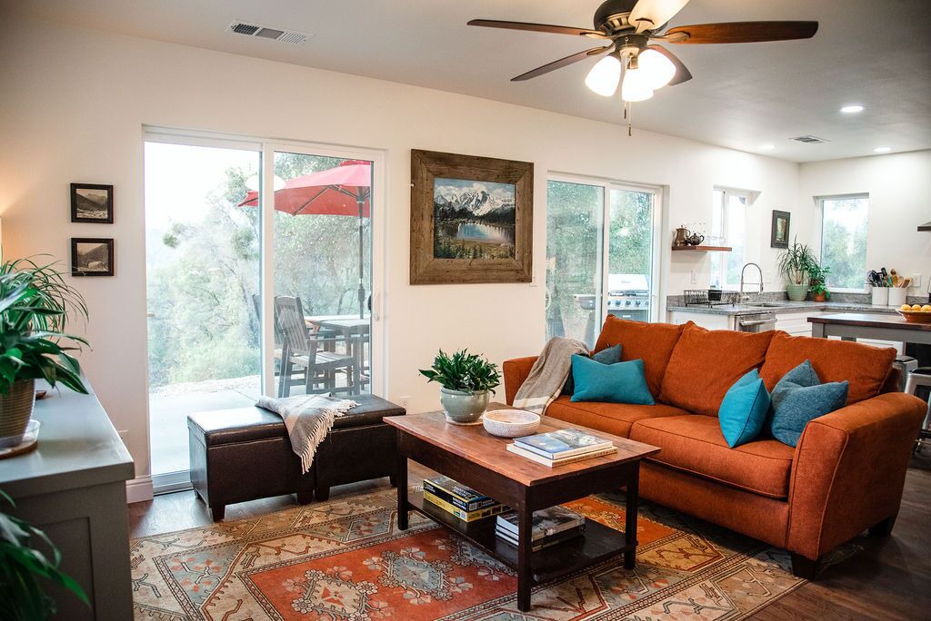 Photo of Livingroom in Mariposa