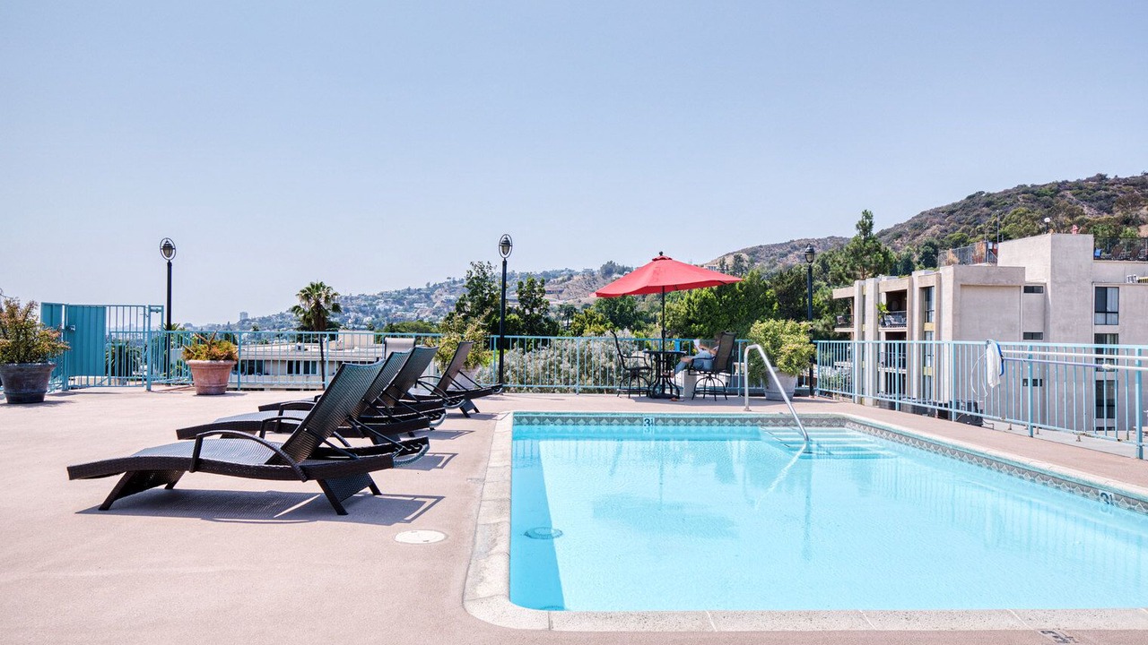 Photo of Outdoor in Hollywood Hills West