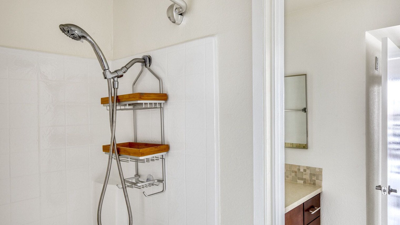 Photo of Bathroom in Hollywood Hills West